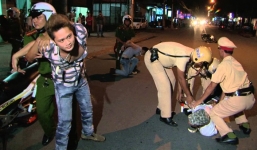 Rùng mình theo chân đội đặc nhiệm ra quân cuối năm